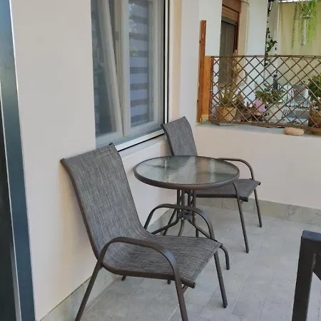 Eleven And A Half Apartament